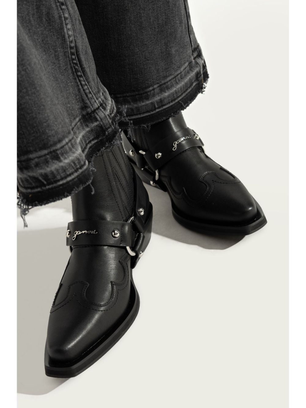 Ganni Low Cut Western Chelsea Boots