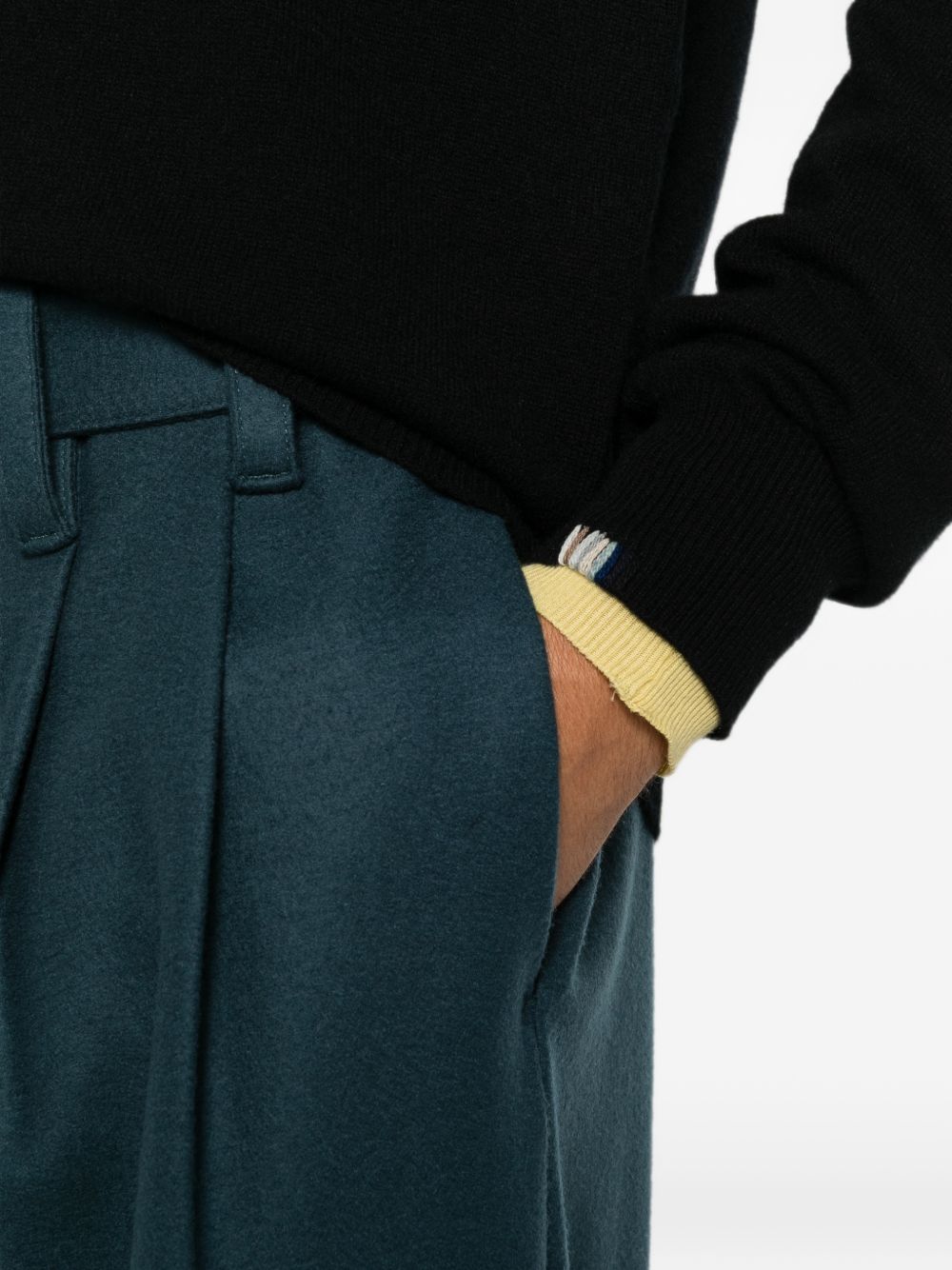 EXTREME CASHMERE Sweaters BLACK