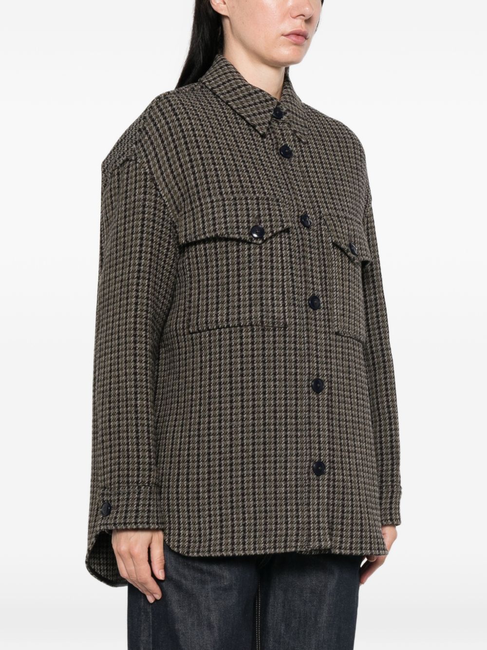 Closed Jacket