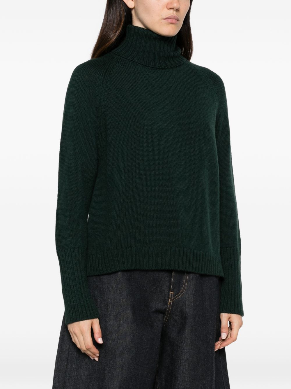 BASE Sweaters GREEN