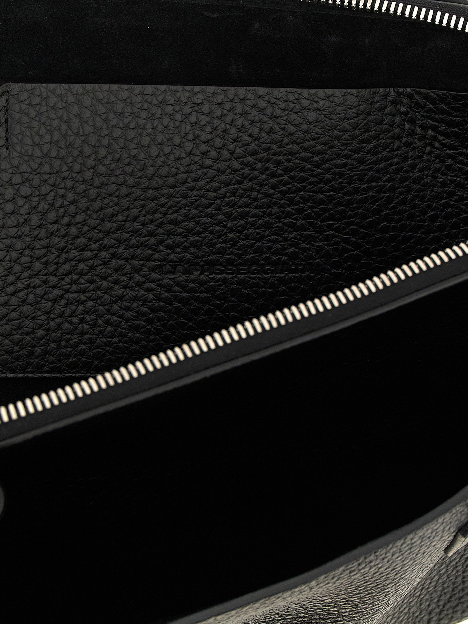 The Attico La Passeggiata Medium Shoulder Bag