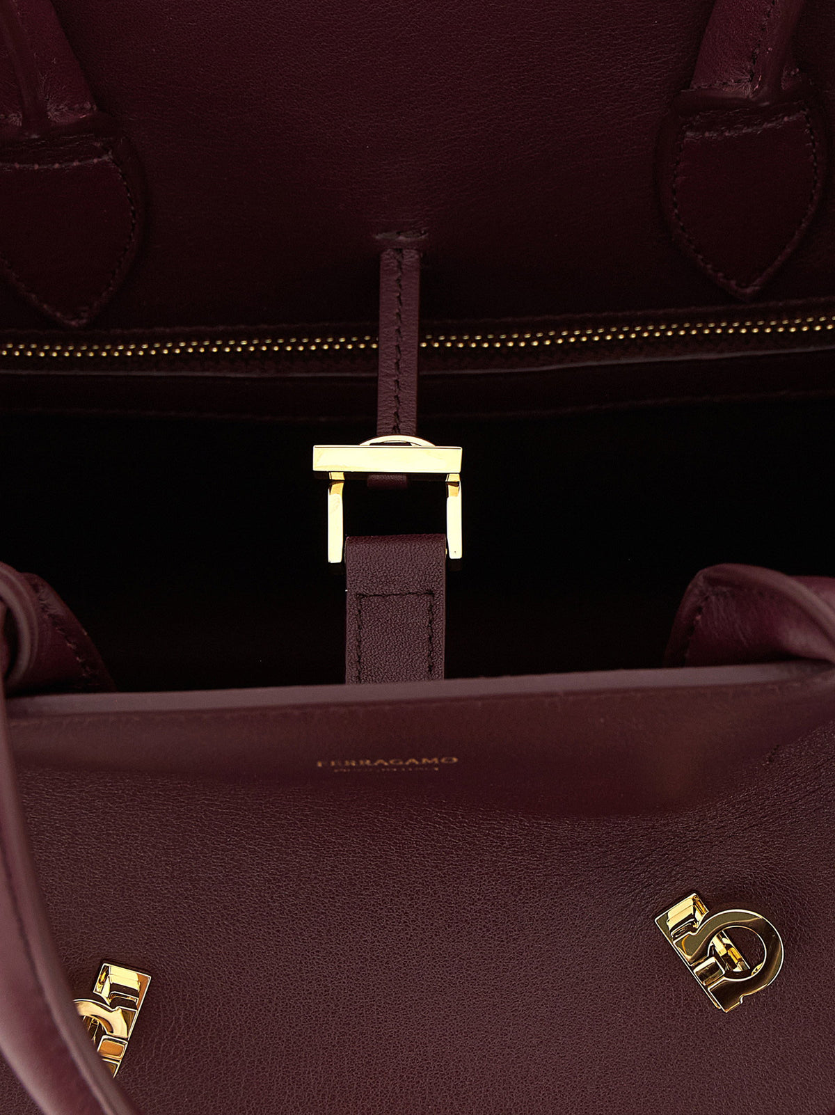 Ferragamo Hug (m) Handbag