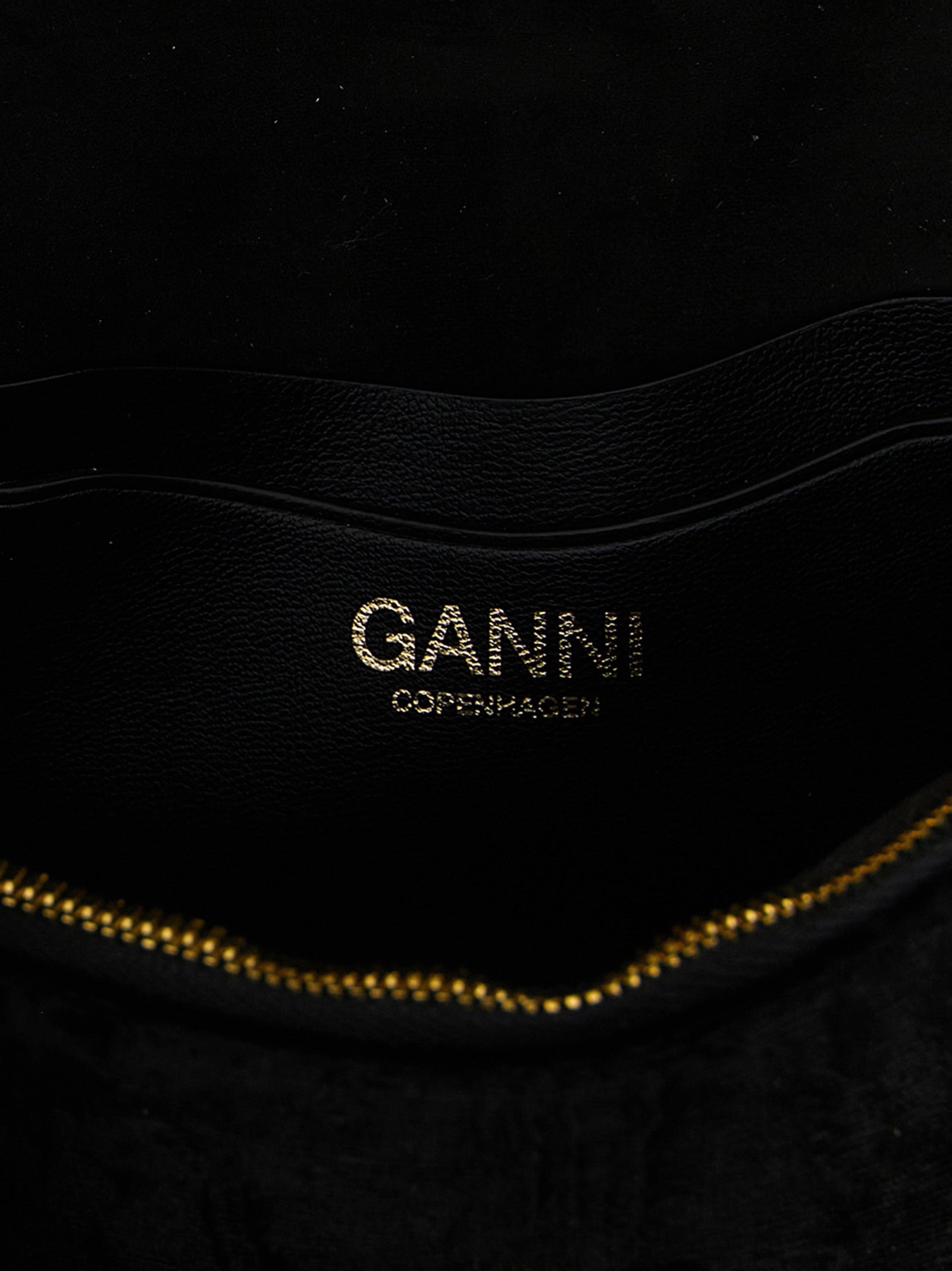 Ganni Lulu Wallet On Chain