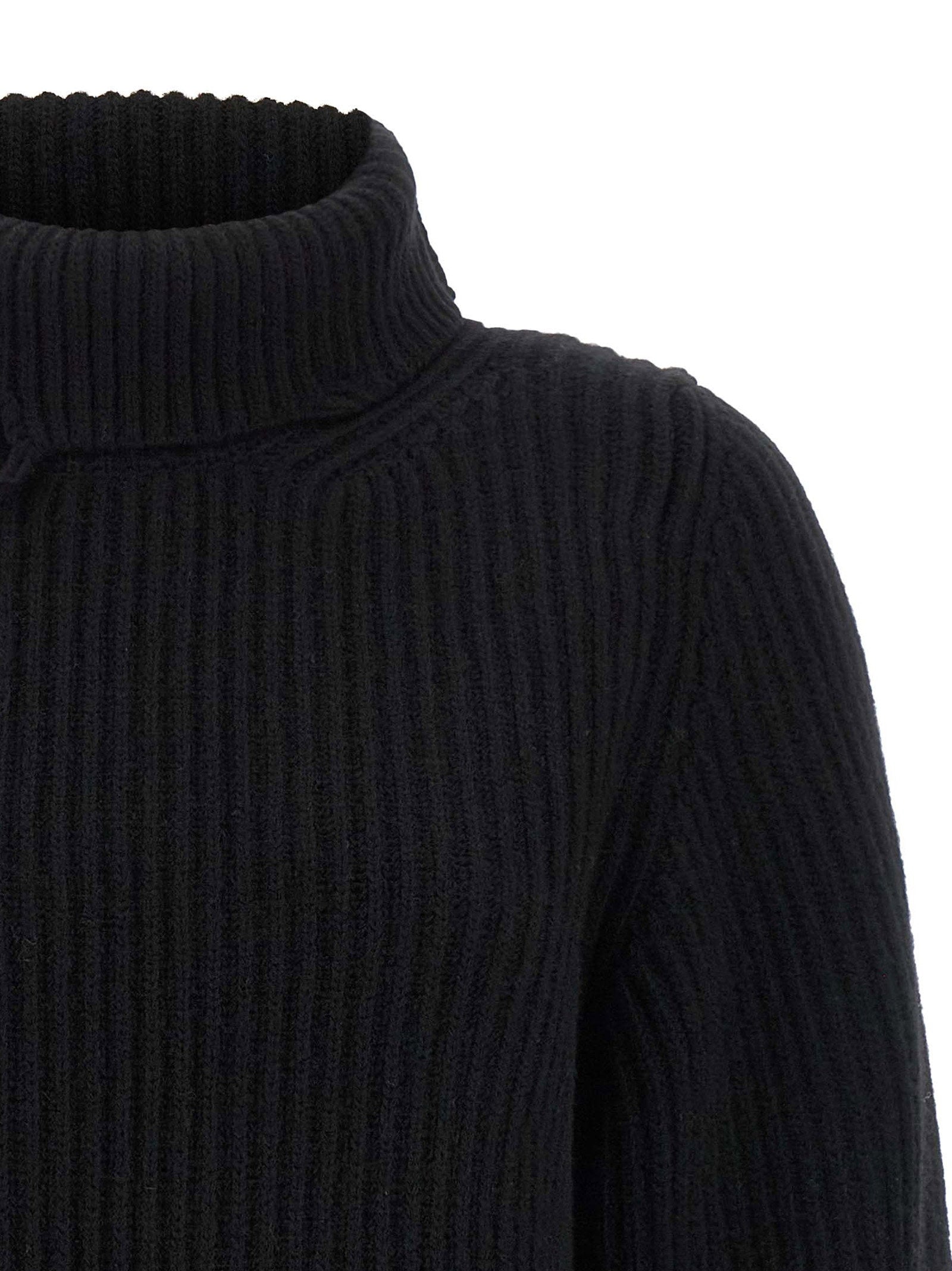 Haikure Lover Sweater