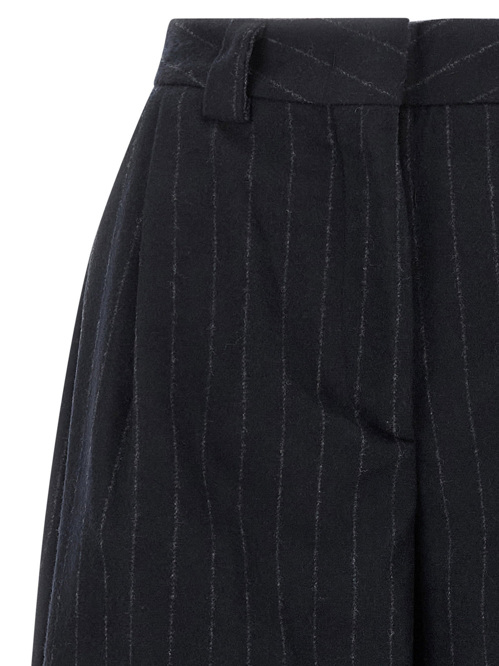 TheLatest Dakota Bermuda Shorts