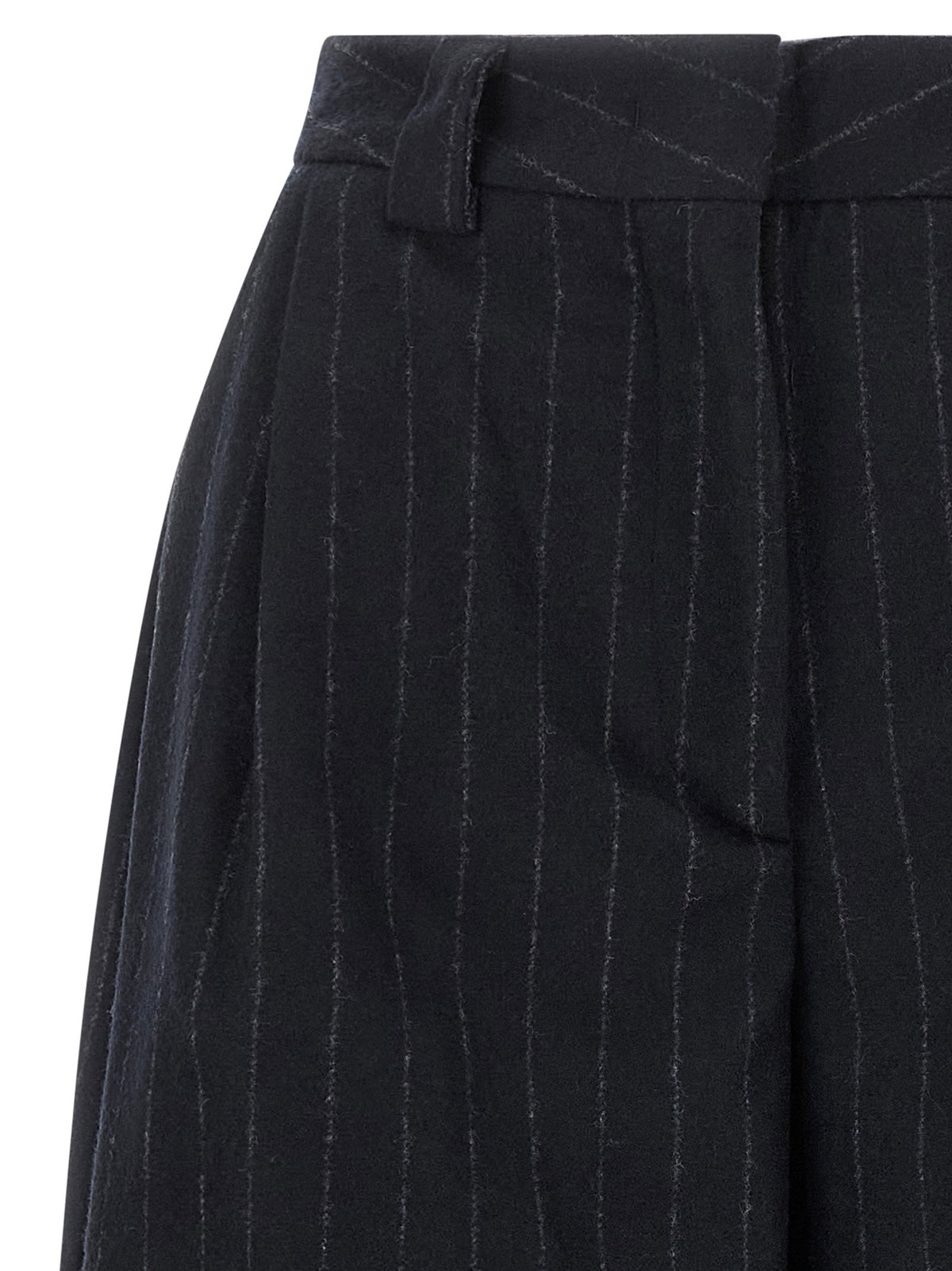 TheLatest Dakota Bermuda Shorts