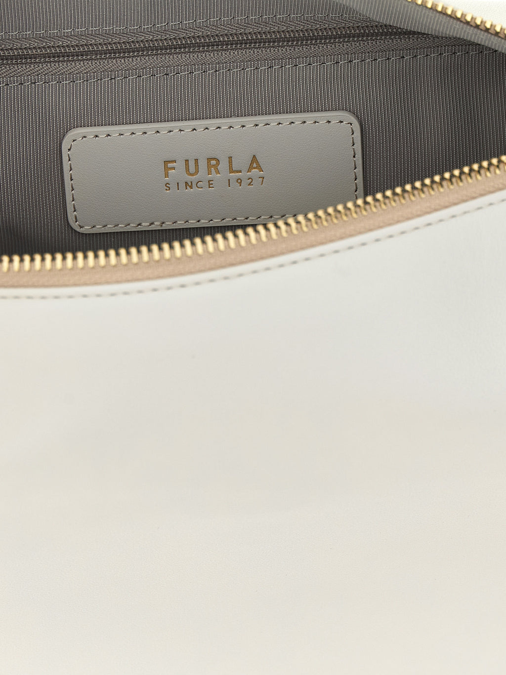 Furla Nuvola Hobo M Shoulder Bag
